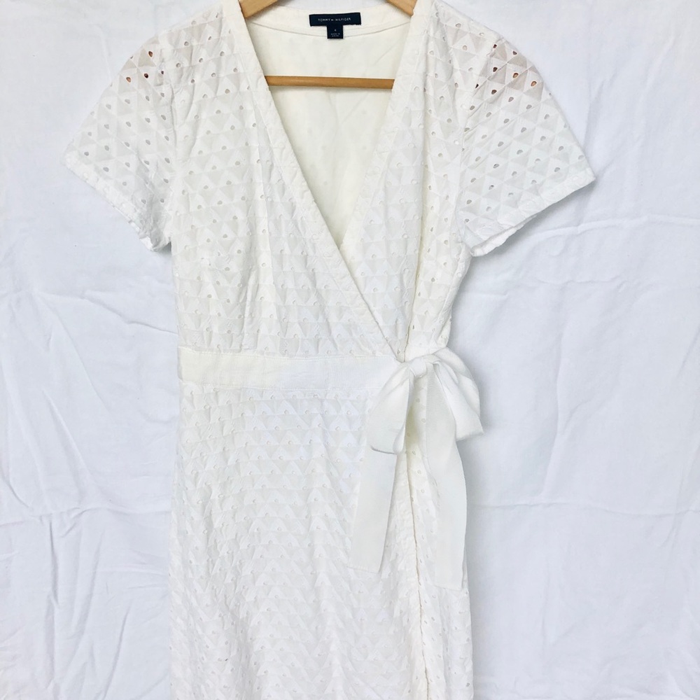 Tommy Hilfiger white knee length dress